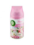 Air Wick Freshmatic Magnólia & Cherry náplň 250ml