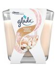 Glade Romantic Vanilla Blossom sviečka 70g